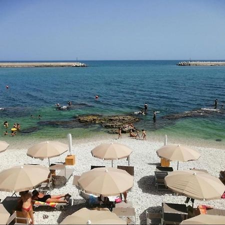Tre Metri Sopra Il Mare Villa Bisceglie Exterior foto