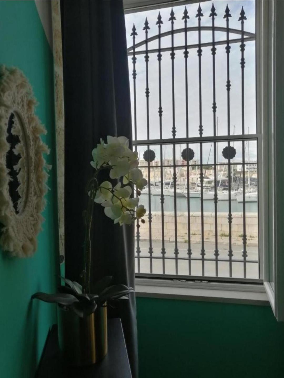 Tre Metri Sopra Il Mare Villa Bisceglie Exterior foto
